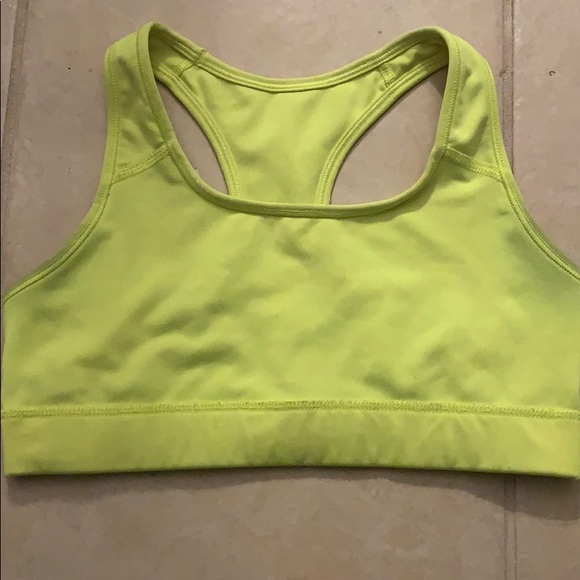 2 Nike sports bras - Picture 8 of 12